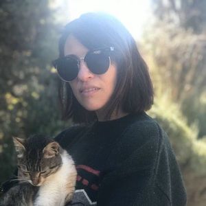 Meet your Posher, Avigail